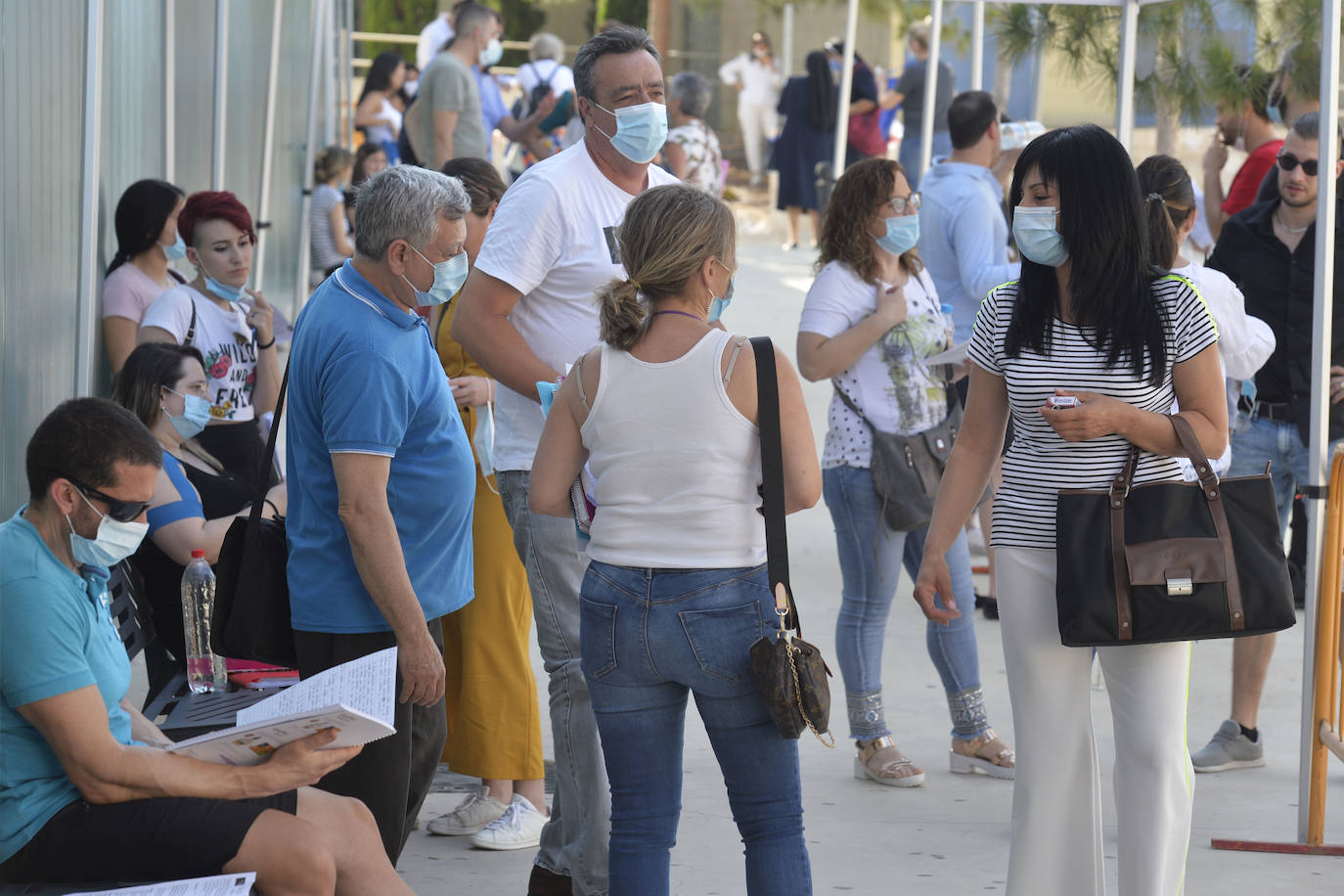 Fotos: Las pruebas de acceso a la Universidad para mayores estrenan el protocolo de seguridad