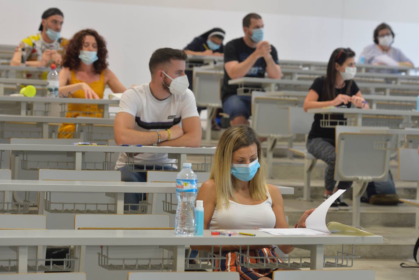 Fotos: Las pruebas de acceso a la Universidad para mayores estrenan el protocolo de seguridad