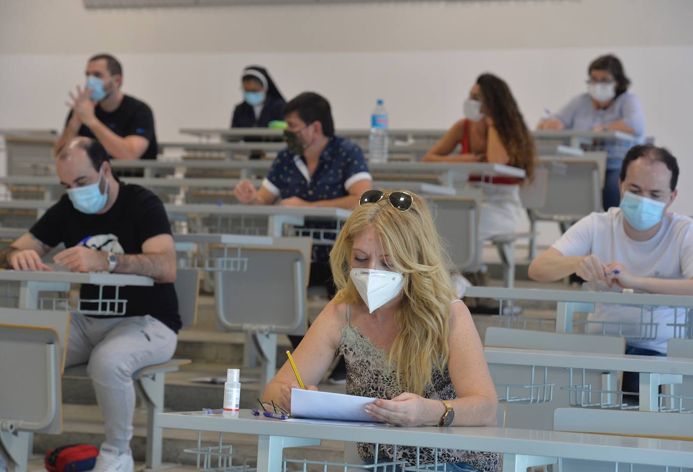 Fotos: Las pruebas de acceso a la Universidad para mayores estrenan el protocolo de seguridad
