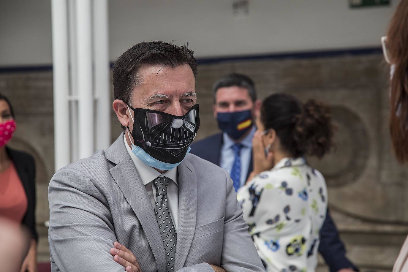 Fotos: López Miras anuncia otra rebaja de impuestos por valor de 30 millones de euros