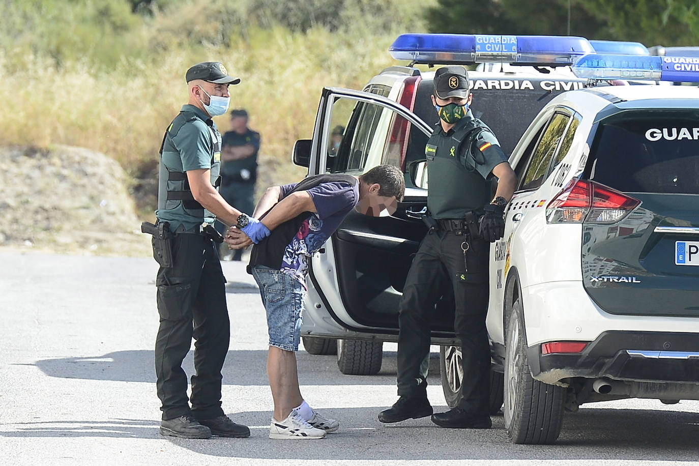 Fotos: Redada antidroga en los &#039;pisos blancos&#039; de Cieza