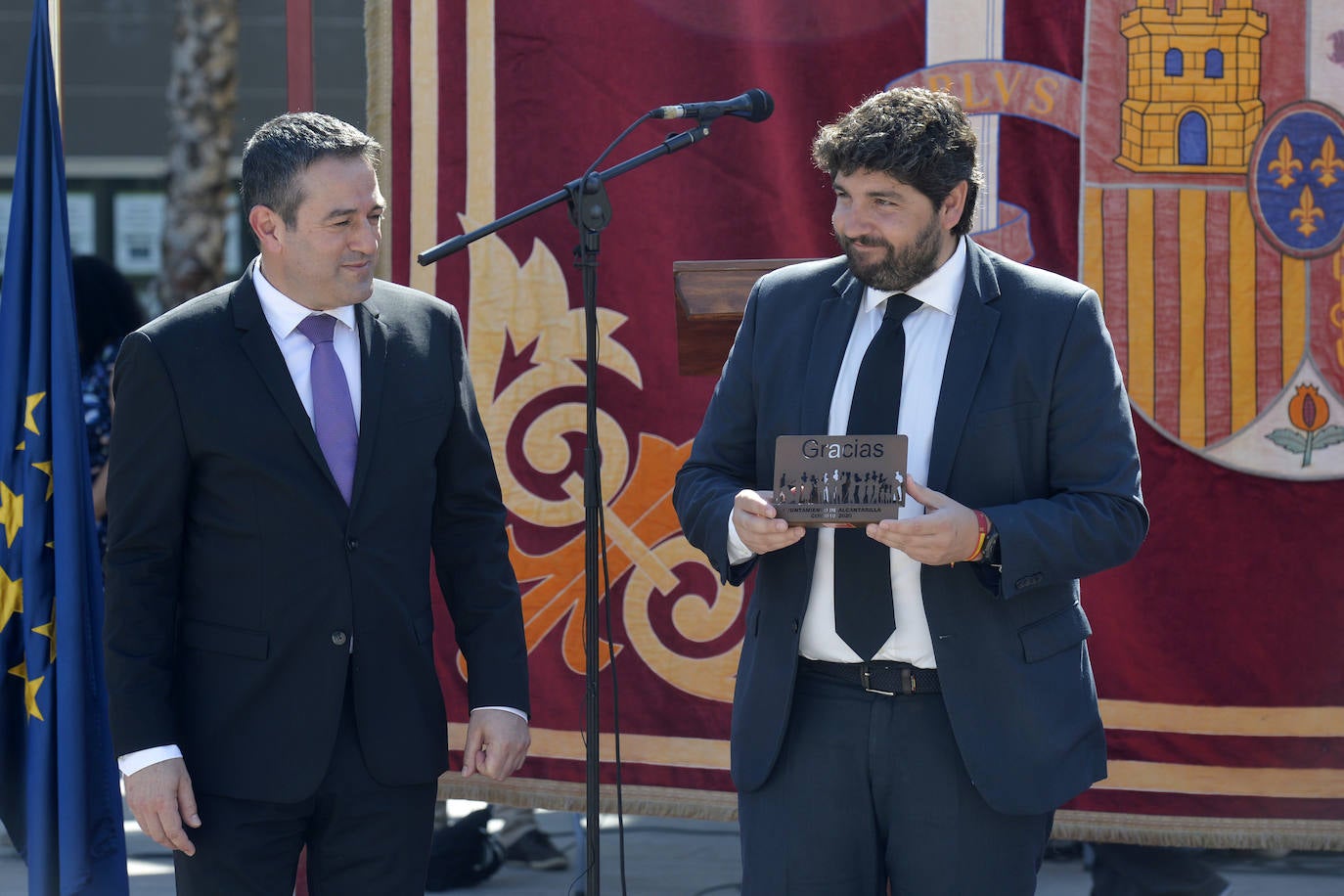 Fotos: Homenaje en Alcantarilla a las víctimas del coronavirus en la Región