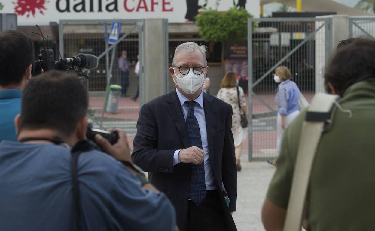 Valcárcel, a su llegada a la Ciudad de la Justicia, el pasado viernes.