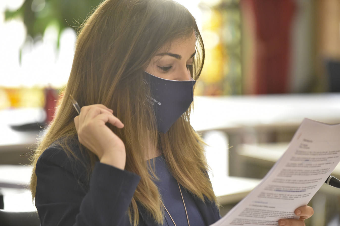 Con la única abstención de los tres concejales de Vox, el Plan de Soporte Social y Activación Económica del municipio de Murcia ha salido adelante esta mañana en el Pleno extraordinario con el apoyo de los grupos de gobierno en coalición.