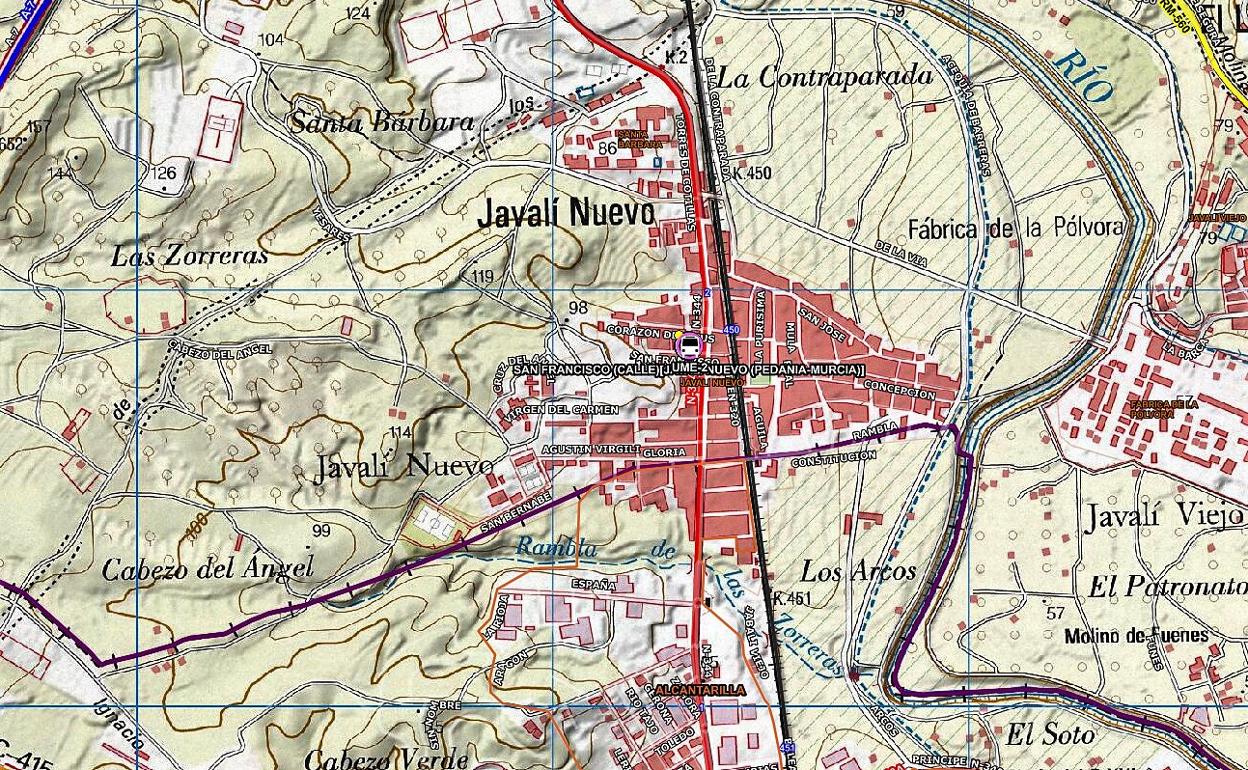 El lugar en el que un joven de 14 años sufrió un accidente con un patinete eléctrico, este domingo, en Javalí Nuevo.