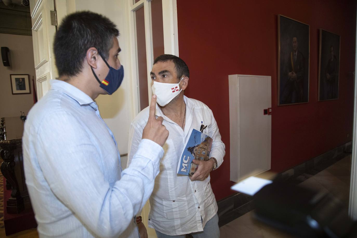 Fotos: José López se niega a disculparse con el jefe técnico de Infraestructuras