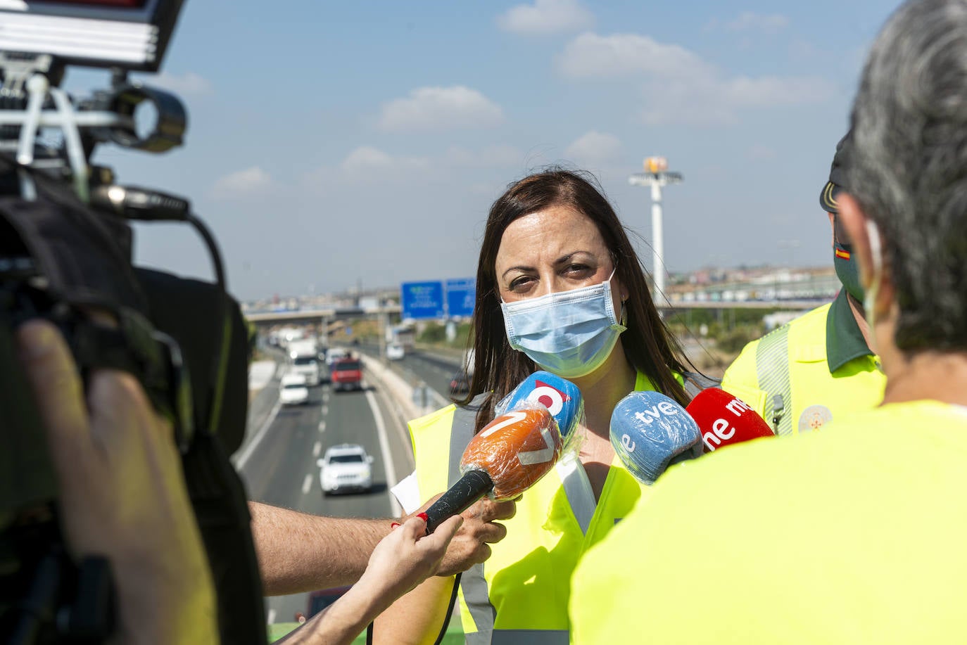 Fotos: Los desplazamientos por carretera en la Region caen un 20% pese al fin de las restricciones