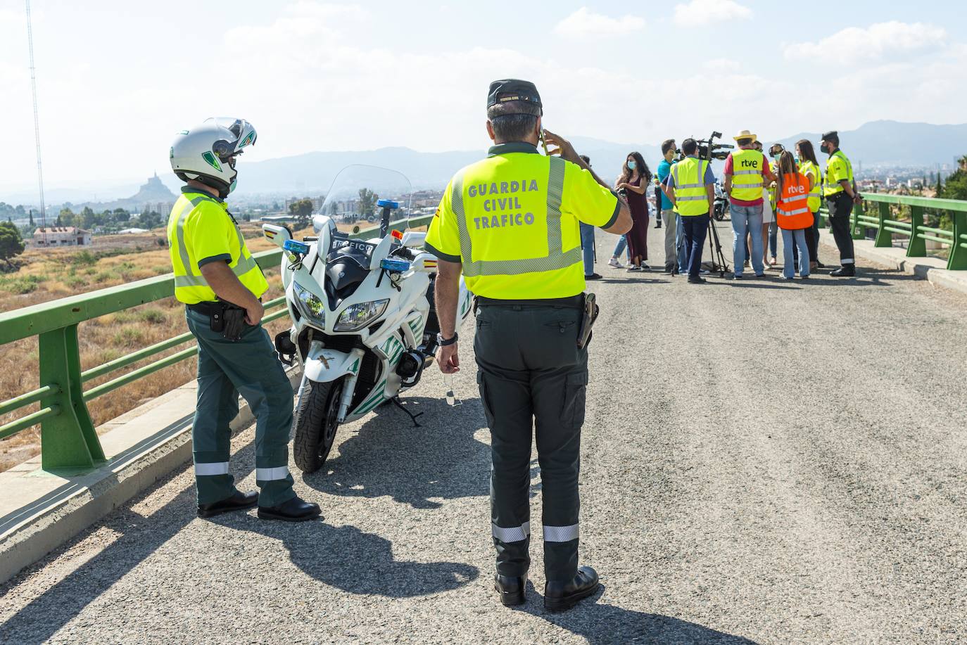 Fotos: Los desplazamientos por carretera en la Region caen un 20% pese al fin de las restricciones