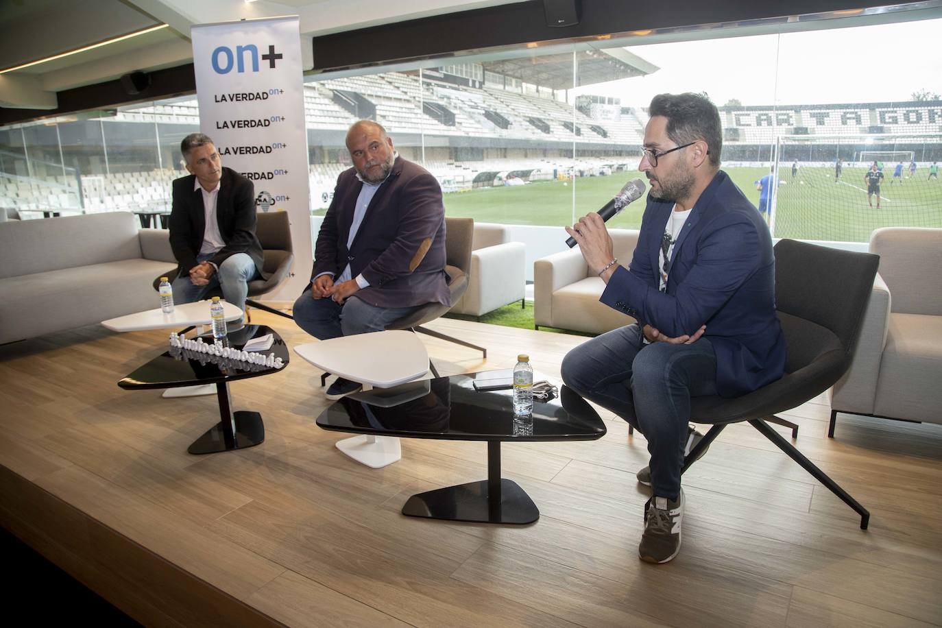 Fotos: Belmonte y Breis, con los suscriptores de LA VERDAD