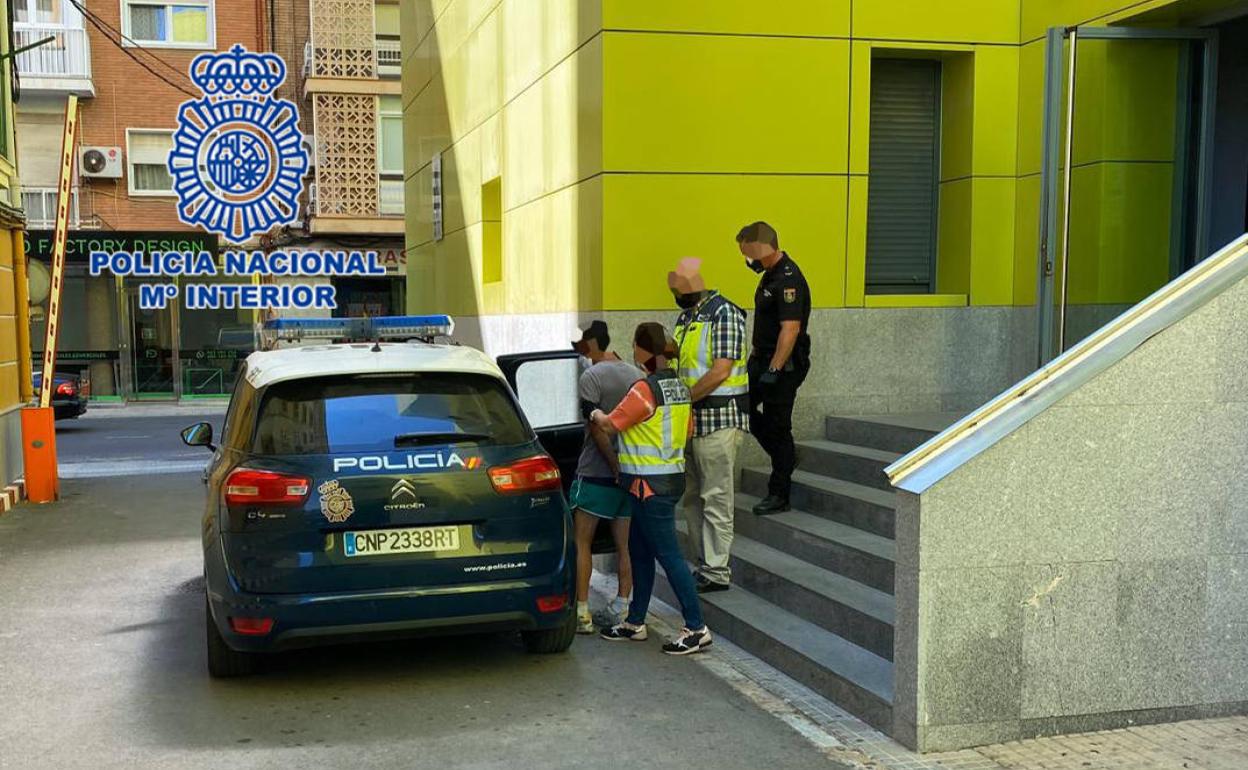 Detenido en Cartagena un delincuente sexual reincidente por abusar de una  niña de 13 años | La Verdad