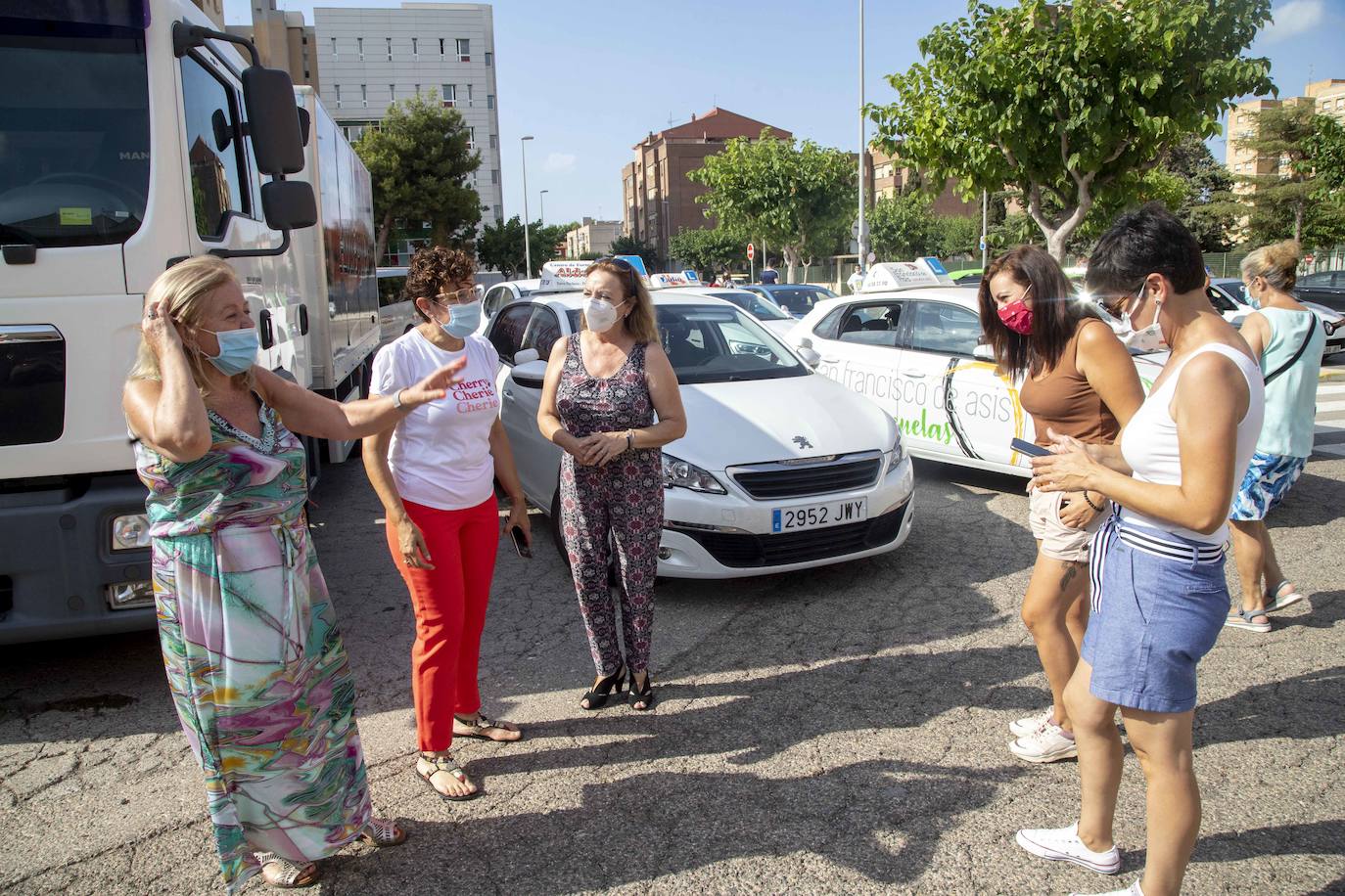 Fotos: Meses de espera en Cartagena para 3.000 alumnos de autoescuela