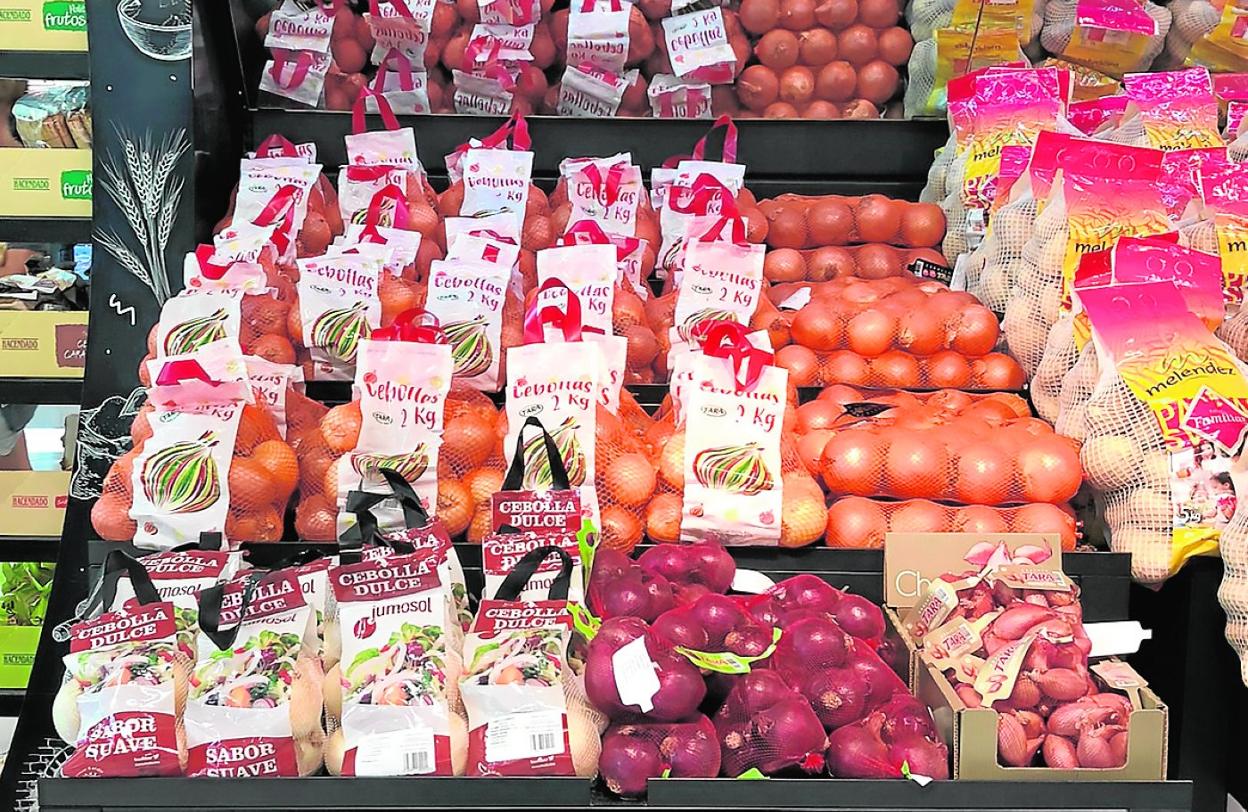 Cebollas disponibles en la sección Fruta y Verdura de Mercadona. 