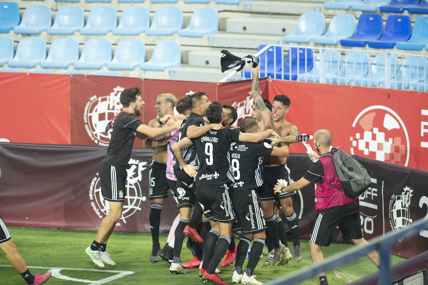 Fotos: La primera parte del FC Cartagena-Atlético Baleares, en imágenes