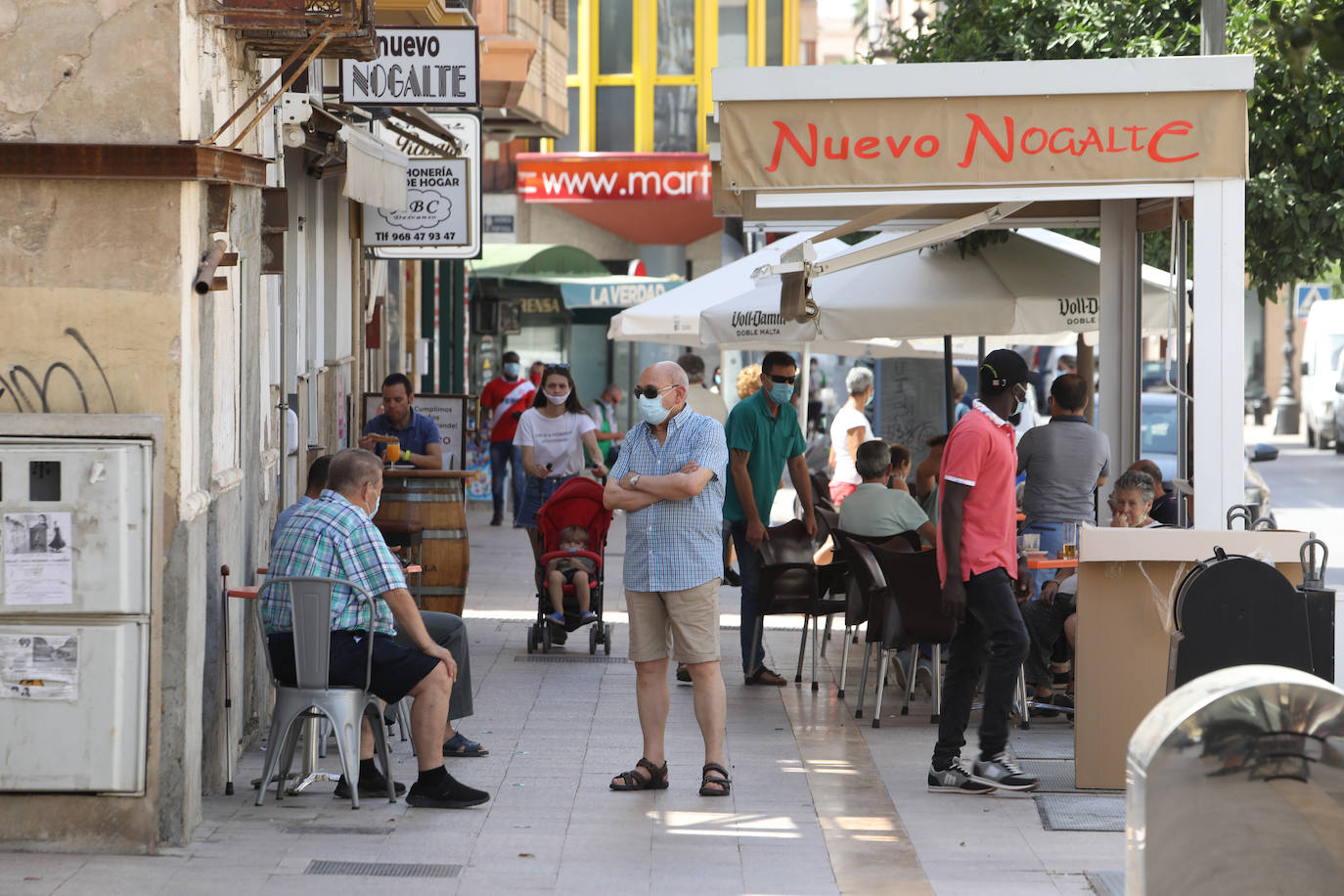 Fotos: El sector hostelero paga en Lorca los platos rotos por el temor a un rebrote