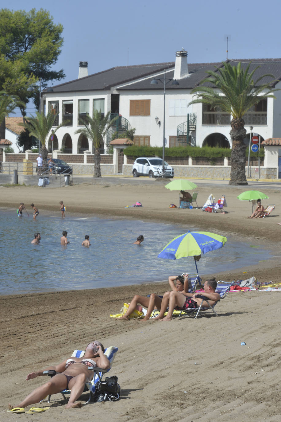 Fotos: Veraneantes de Puerto de Mazarrón deciden regresar a sus hogares por los rebrotes