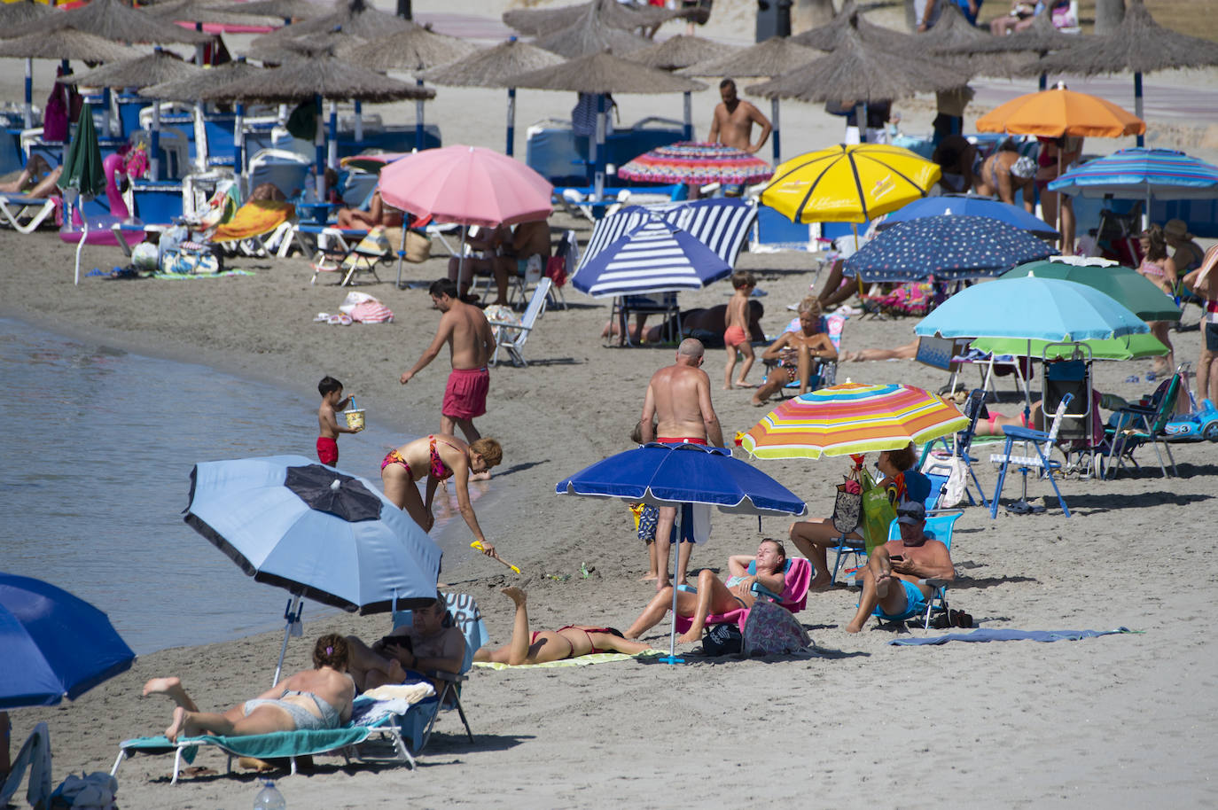 Fotos: Playas del Mar Menor durante este mes de agosto