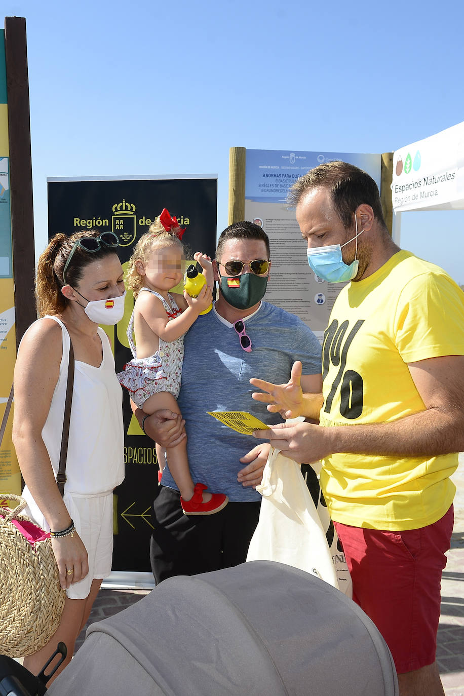 Fotos: La campaña &#039;cero plásticos&#039; llega a las Salinas y Calblanque