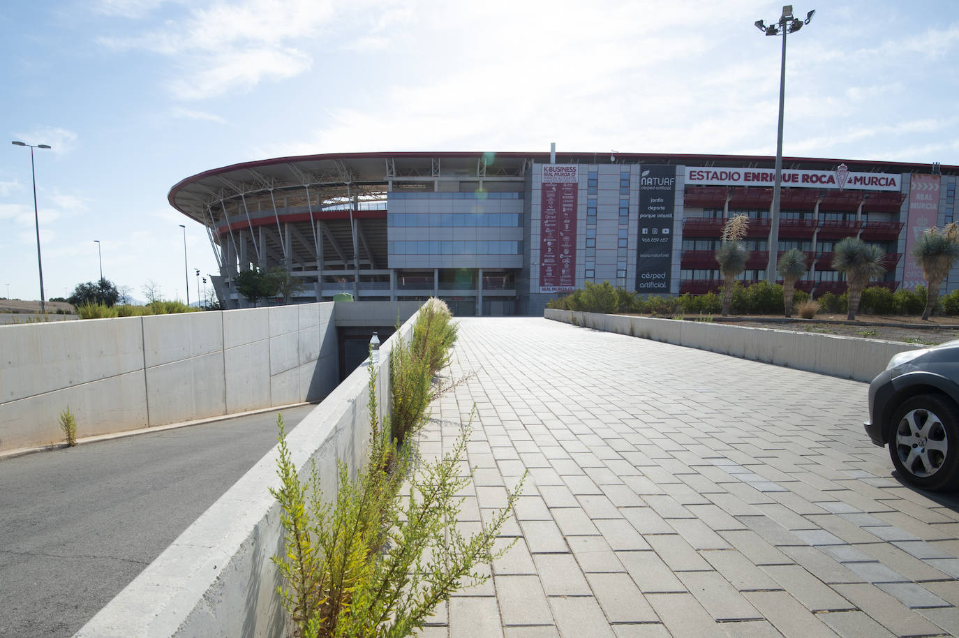 Fotos: Estado del interior y los aledaños del Enrique Roca