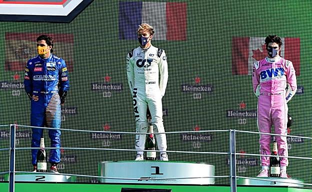 Sainz se queda a una vuelta de una primera victoria memorable