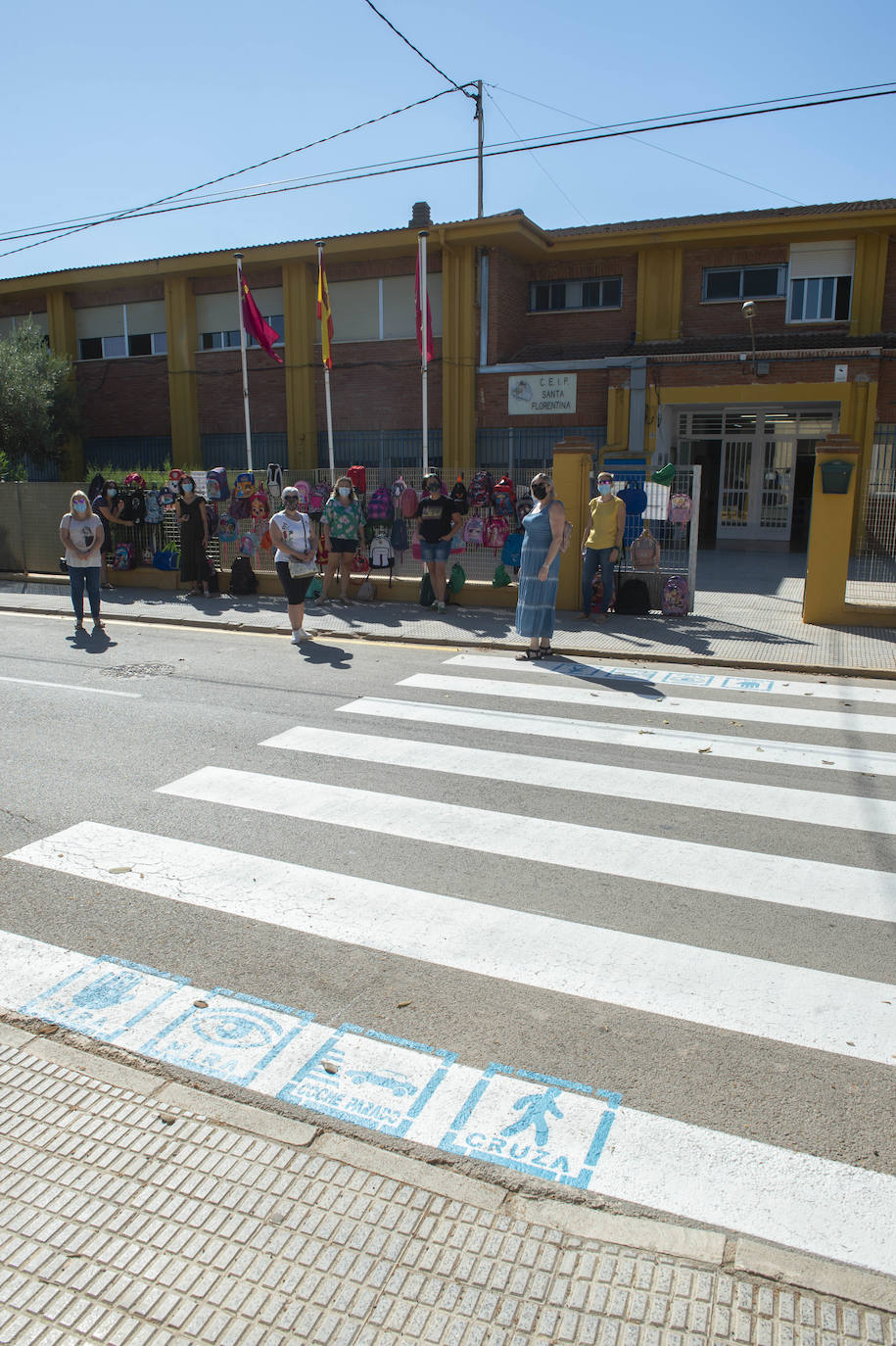 Fotos: Quejas de los padres de La Palma por los defectos en el nuevo aulario del colegio