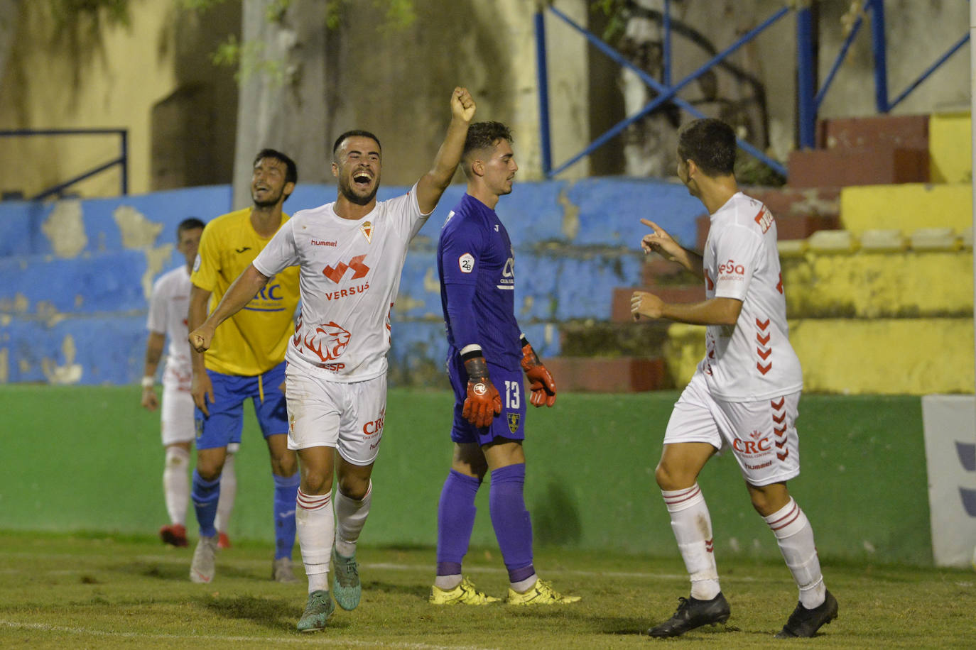 Fotos: La primera sonrisa del nuevo Real Murcia (0-1)