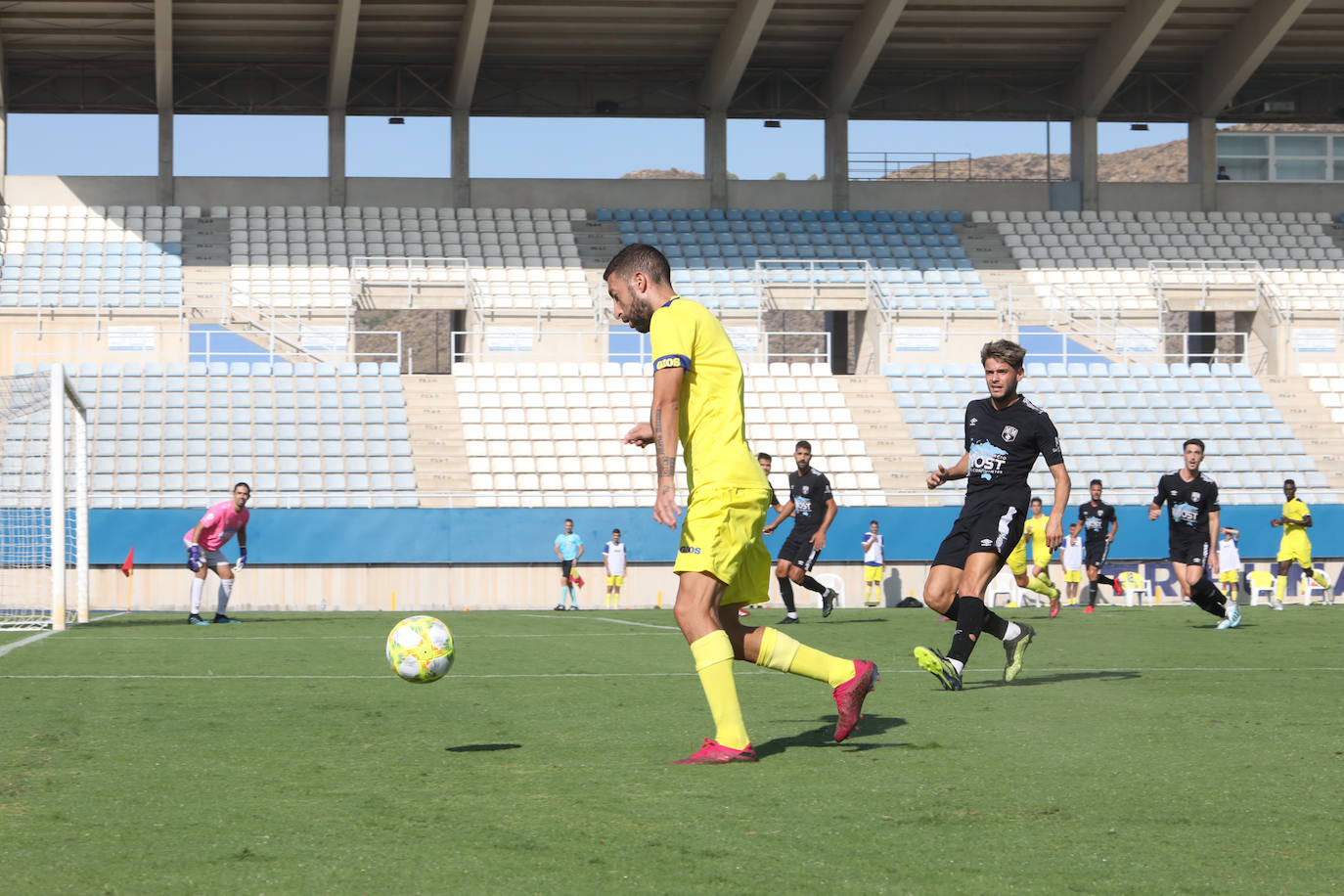 Fotos: Derrota del Lorca Deportiva en el primer amistoso