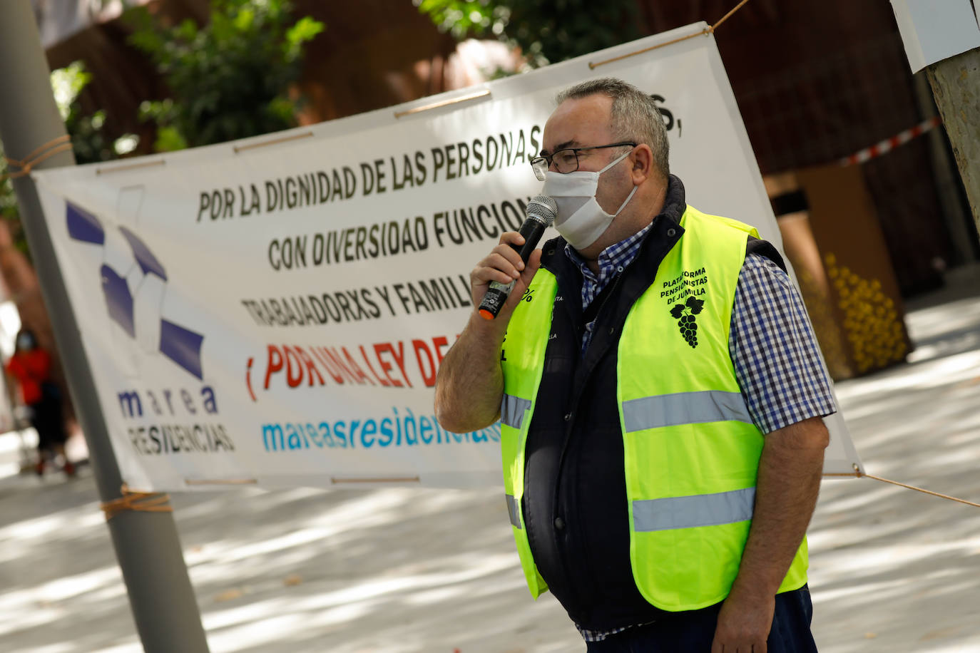 Fotos: La Marea de Residencias de la Región pide «proteger a los ancianos abandonados y justicia para los muertos»