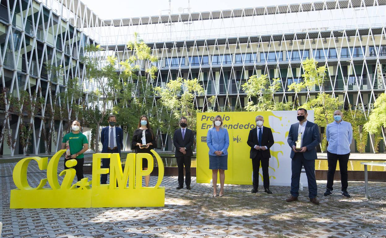 Acto de entrega del Premio Emprendedor de Año en el Parque Científico, que estuvo presidida por Ana Martínez Vidal (centro).
