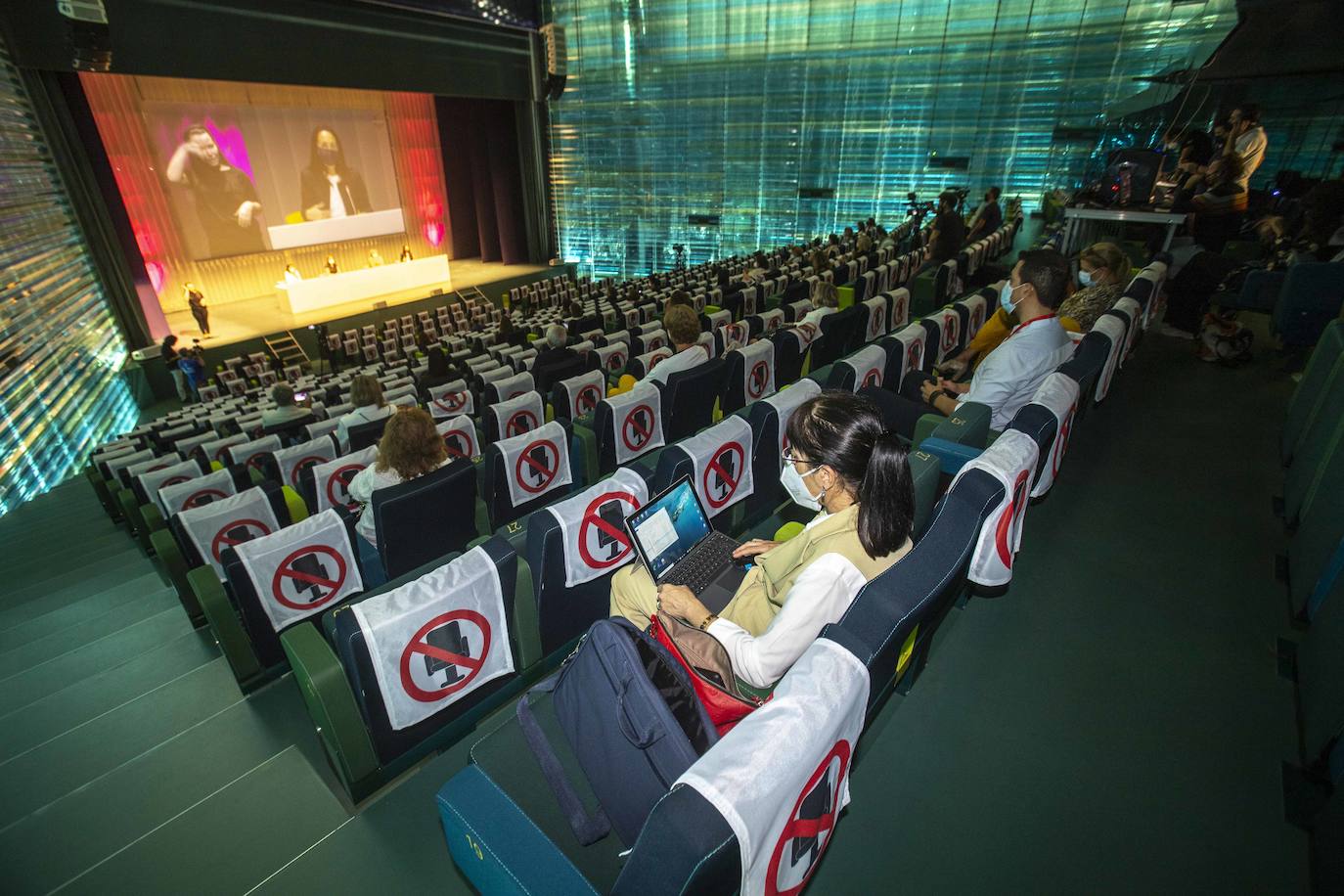 Fotos: Primer congreso internacional sobre trata en auditorio de El Batel de Cartagena