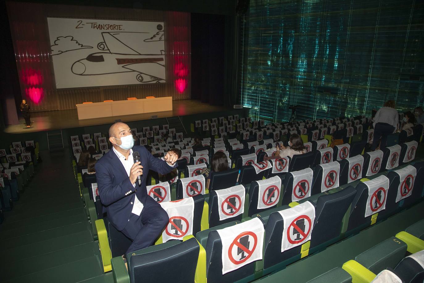 Fotos: Primer congreso internacional sobre trata en auditorio de El Batel de Cartagena