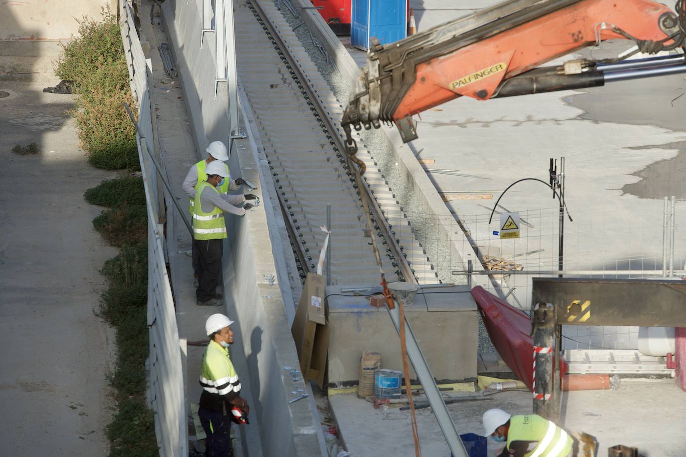 Fotos: Montan la vía para abrir el soterramiento en Murcia