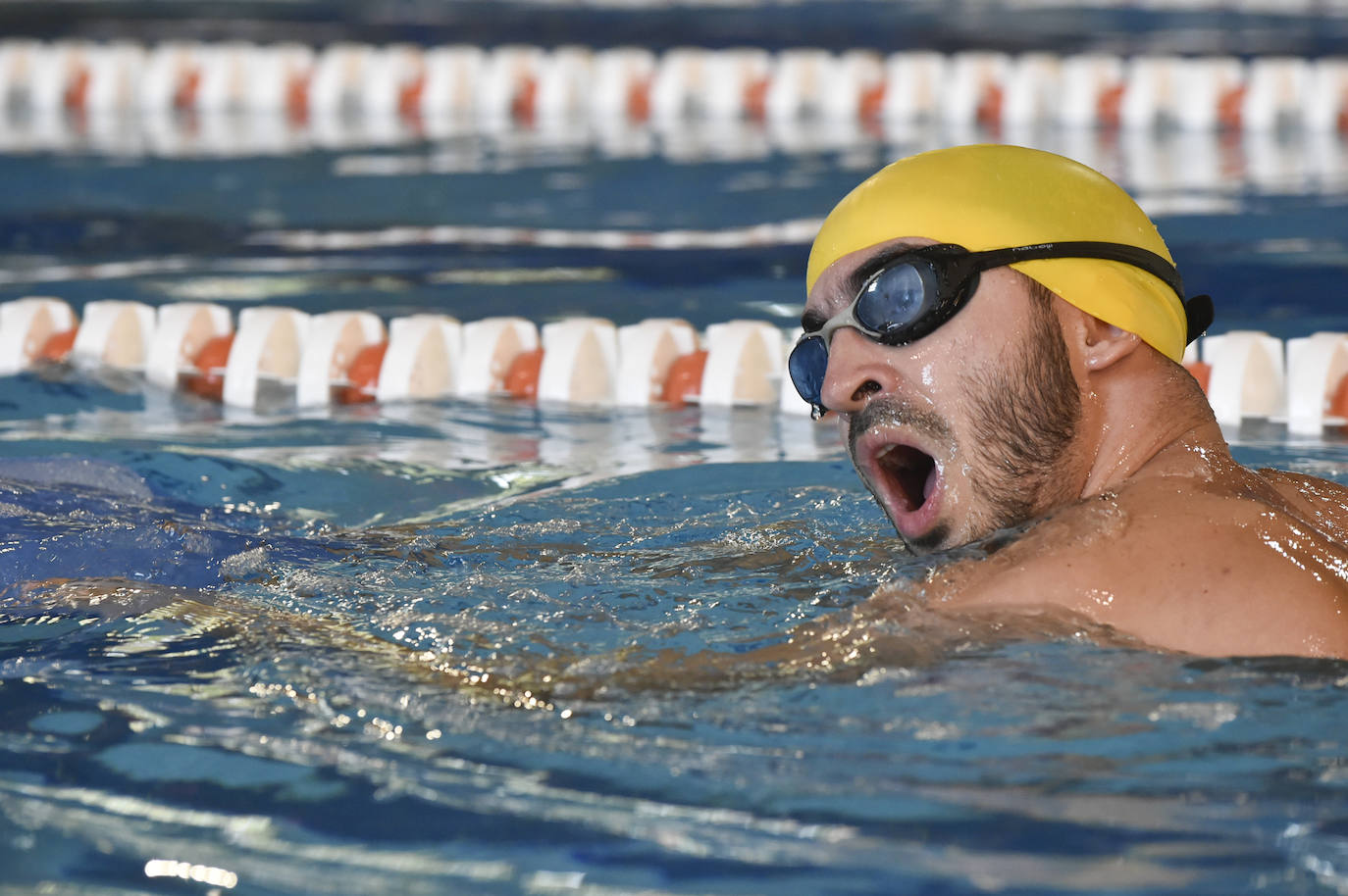 Fotos: Un &#039;GPS&#039; controlará la seguridad de los usuarios en tres piscinas climatizadas de Murcia