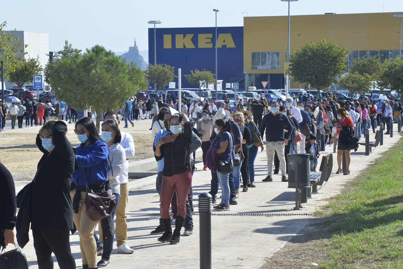 Fotos: Elecciones bolivianas en el centro comercial Thader de Murcia