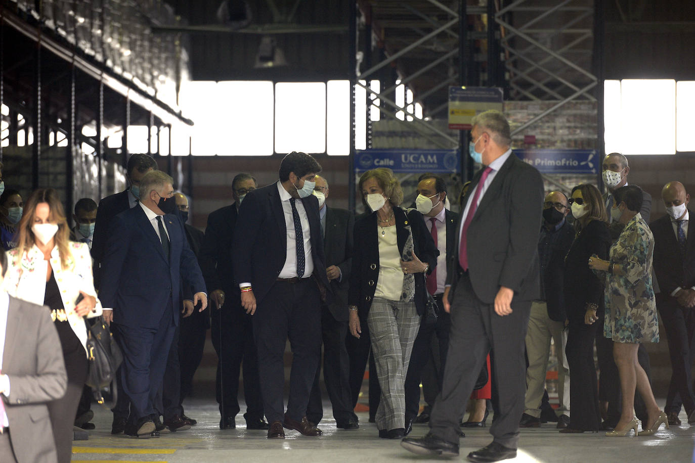 Fotos: La Reina Sofía visita el Banco de Alimentos del Sureste