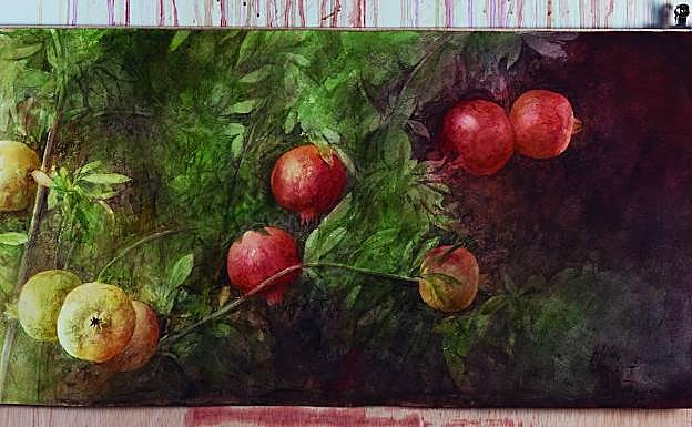 Granadas aún en el árbol. 