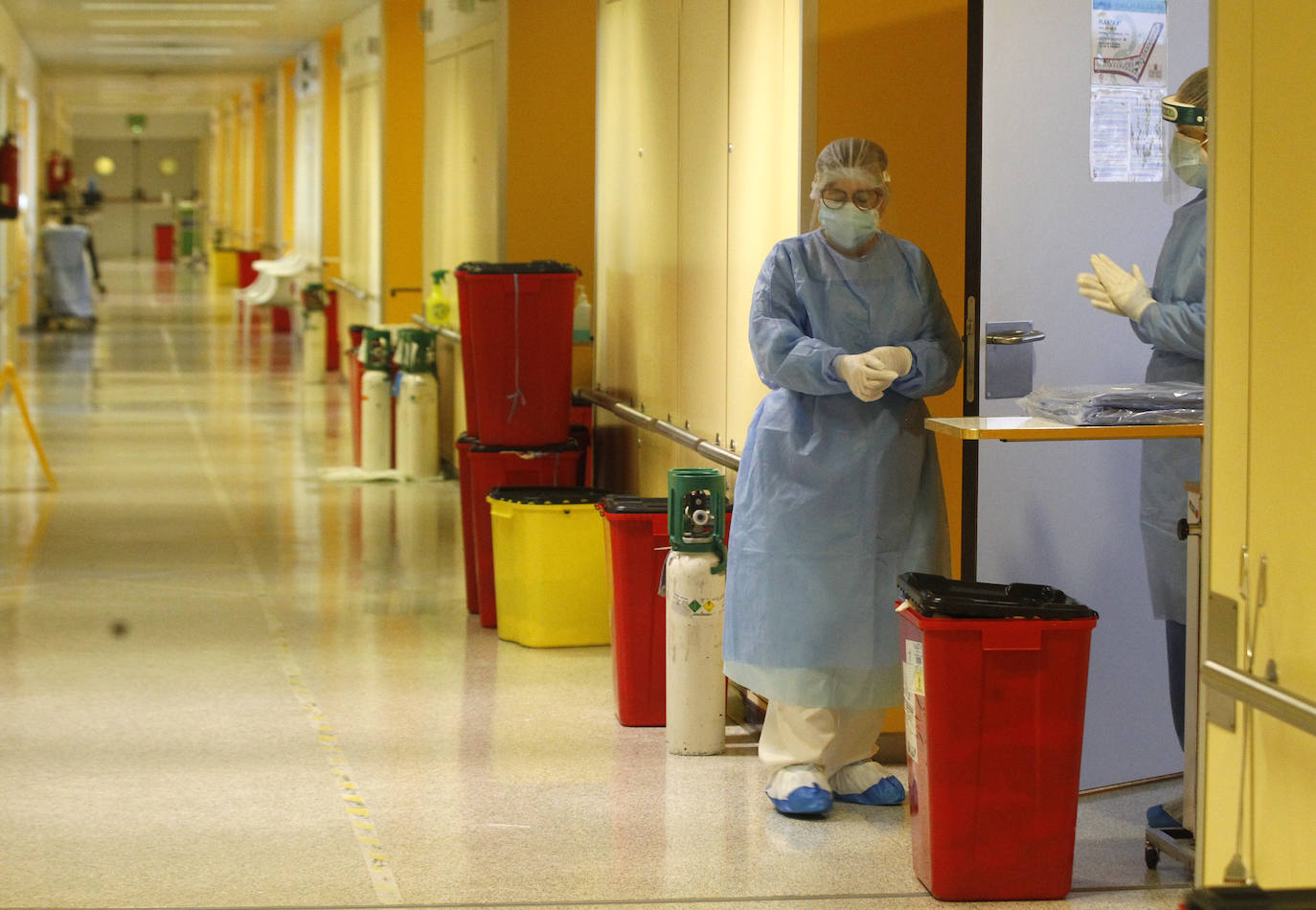 Fotos: Lucha contra la Covid en el hospital Reina Sofía de Murcia