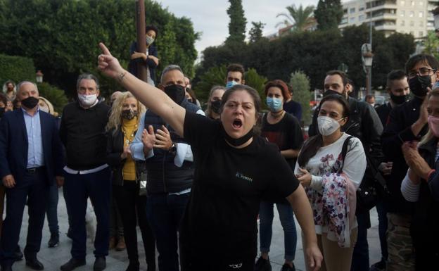 Galería. Protestas de hosteleros en Murcia.