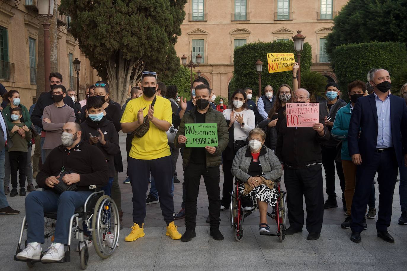 Fotos: Los hosteleros protestan en Murcia