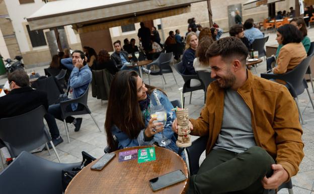 Galería. La última copa antes del cierre de los bares en Murcia