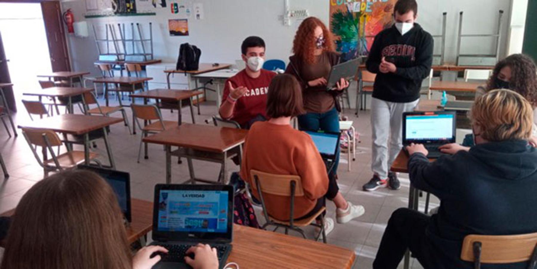 Periodistas del colegio Maristas La Sagrada Familia de Cartagena