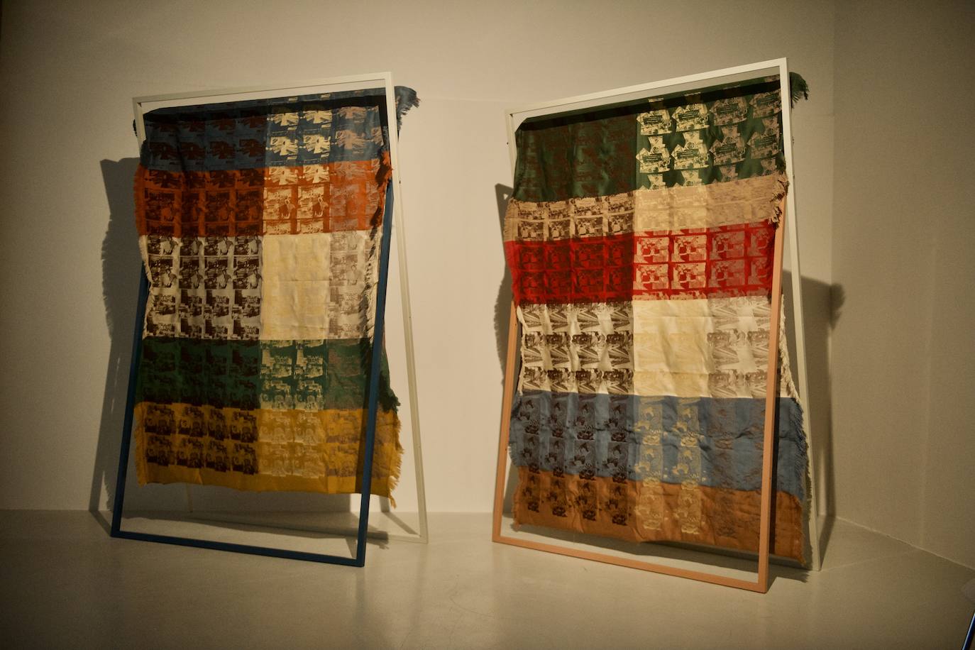 Fotos: Lorenzo Sandoval lleva al Párraga su proceso creativo con ‘Shadow Writing’