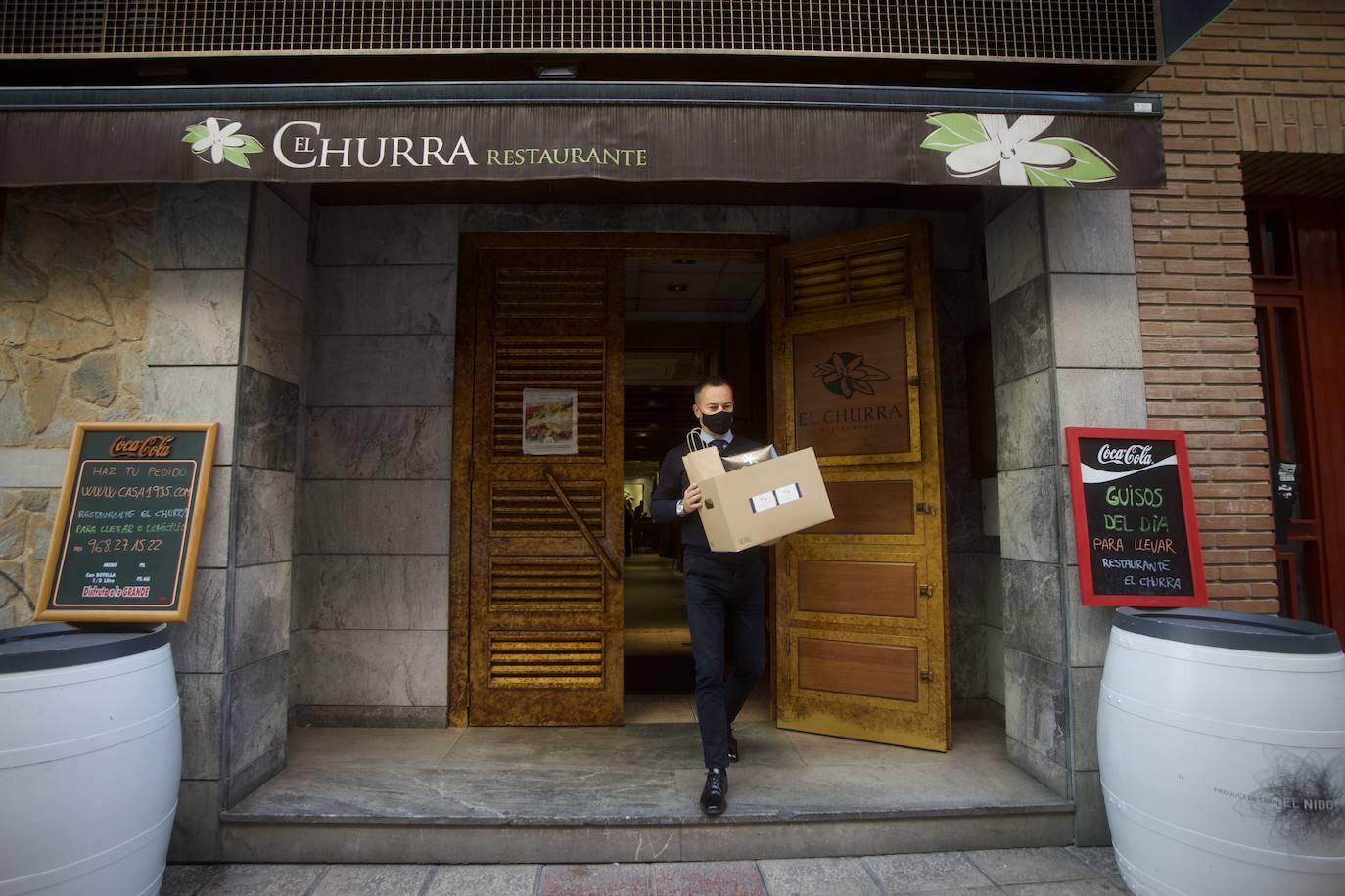 Fotos: Los taxistas de Murcia repartirán pedidos de bares y restaurantes