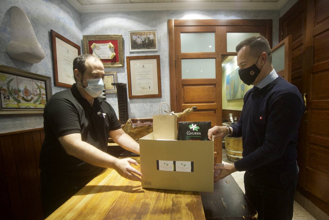 Fotos: Los taxistas de Murcia repartirán pedidos de bares y restaurantes