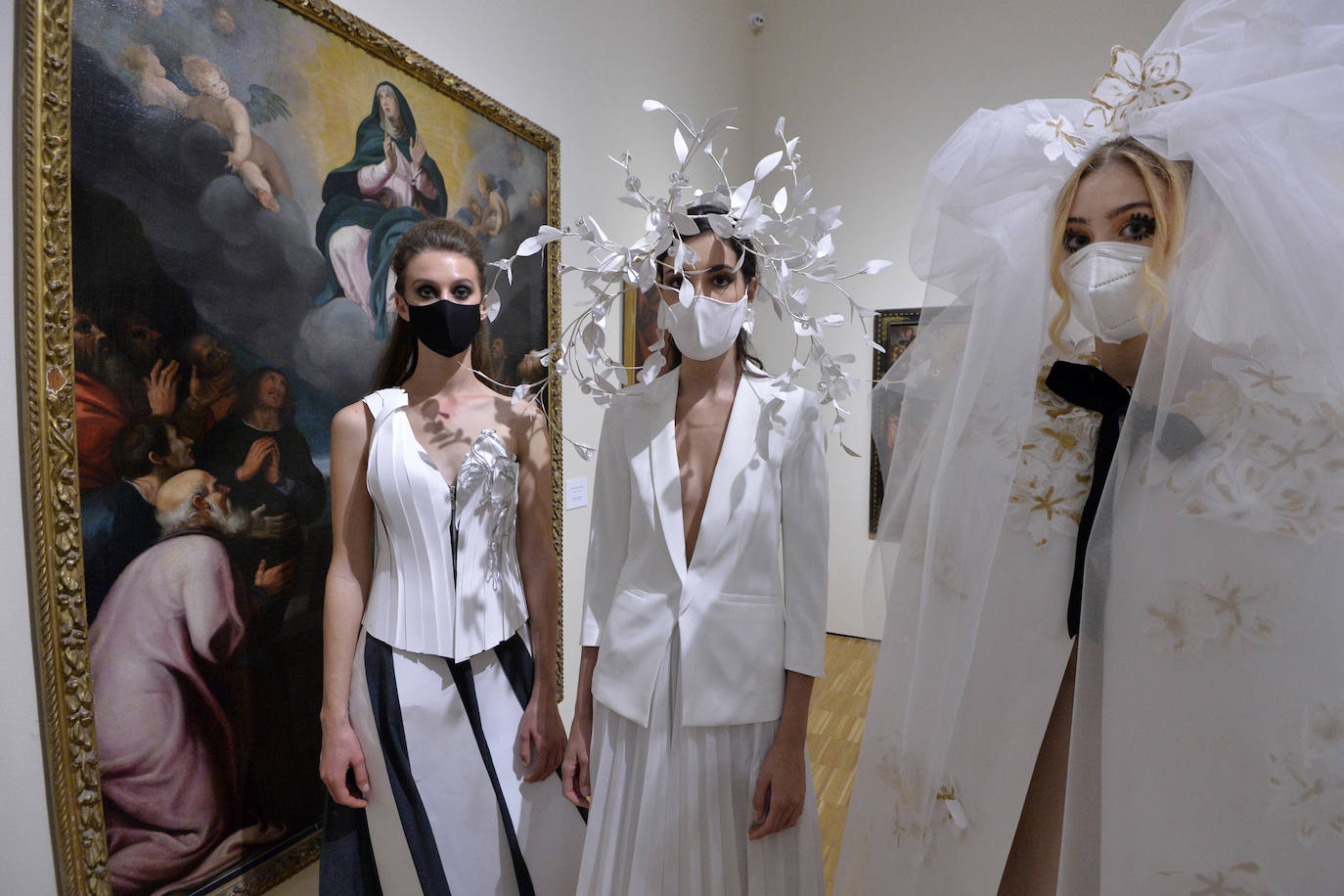 Fotos: Desfile &#039;Caprichos del Barroco&#039; en el Mubam