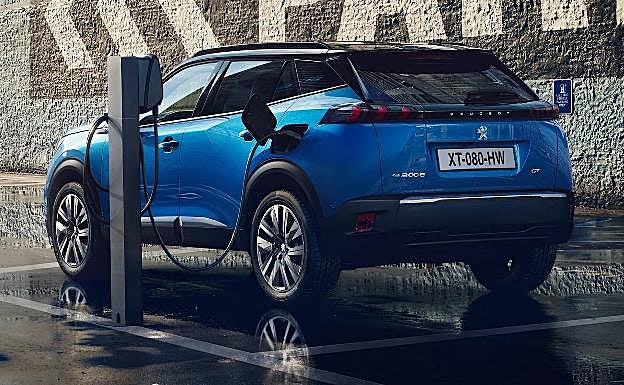 Kilovatios, amperios y otros términos que debes conocer para usar un coche eléctrico