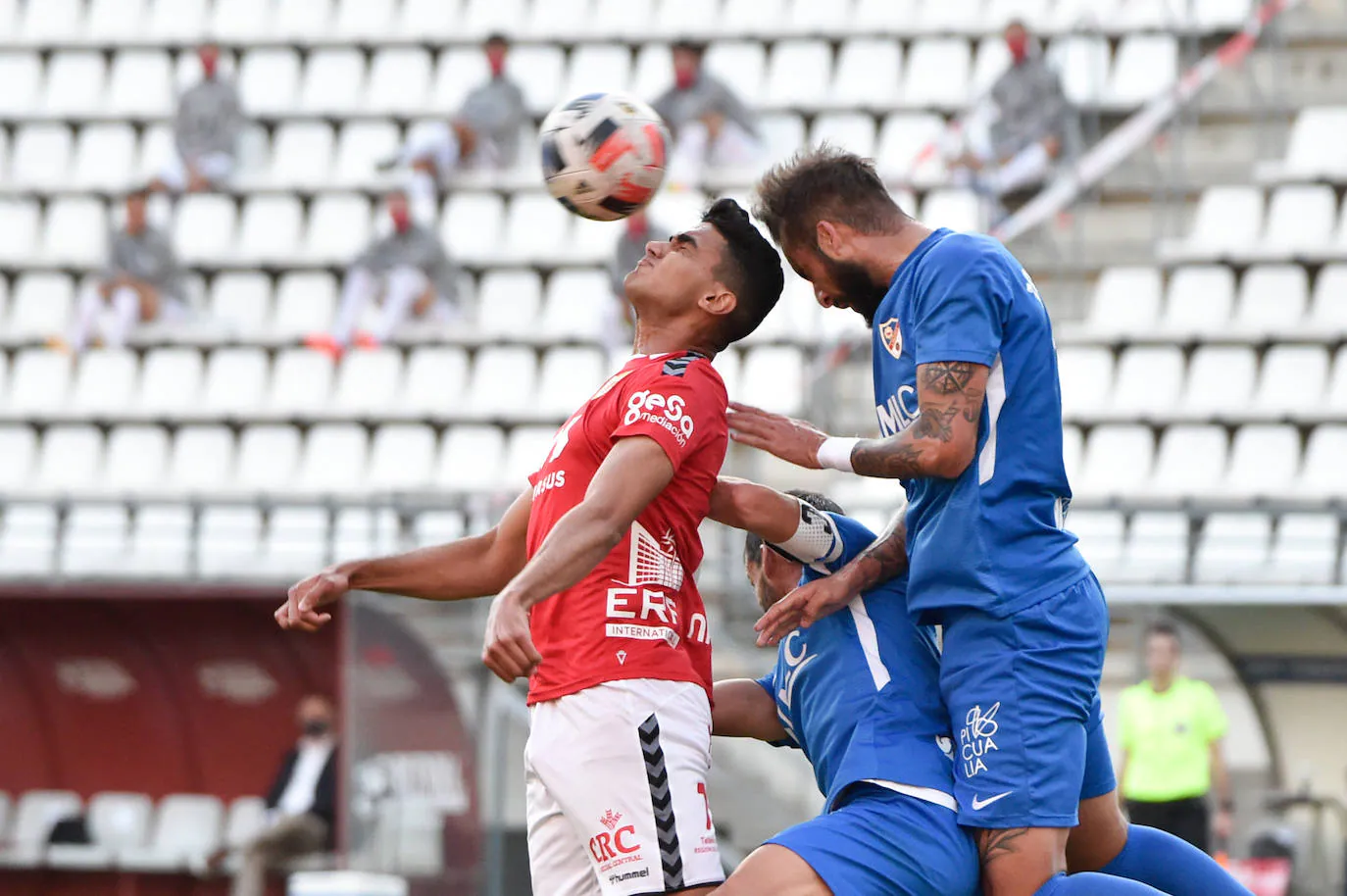 Fotos: El triunfo grana ante el Linares Deportivo, en imágenes