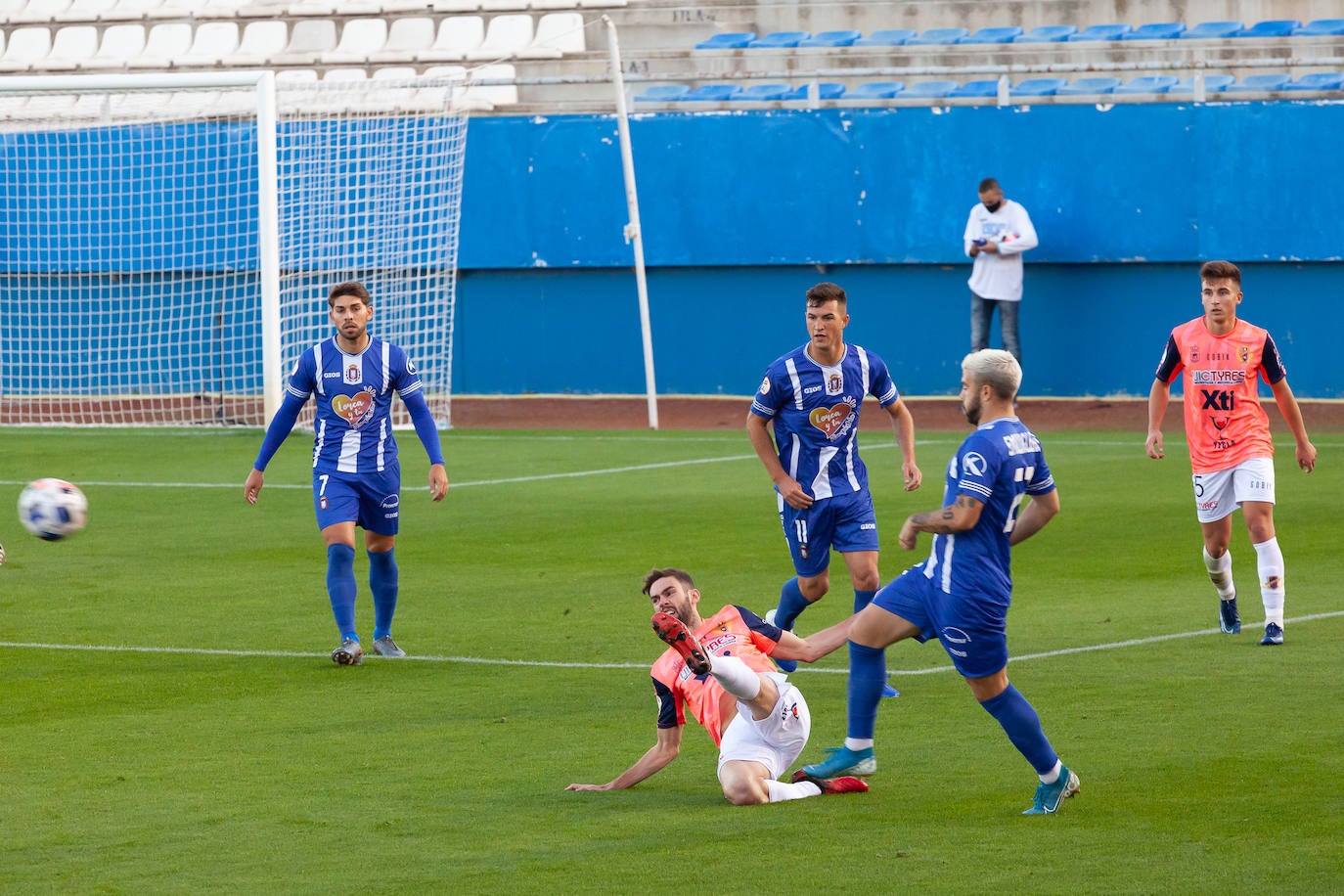 Fotos: El duelo regional entre Lorca Deportiva y Yeclano, en imágenes