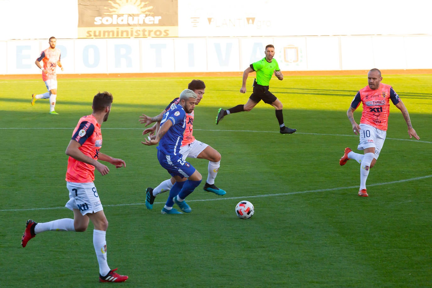 Fotos: El duelo regional entre Lorca Deportiva y Yeclano, en imágenes