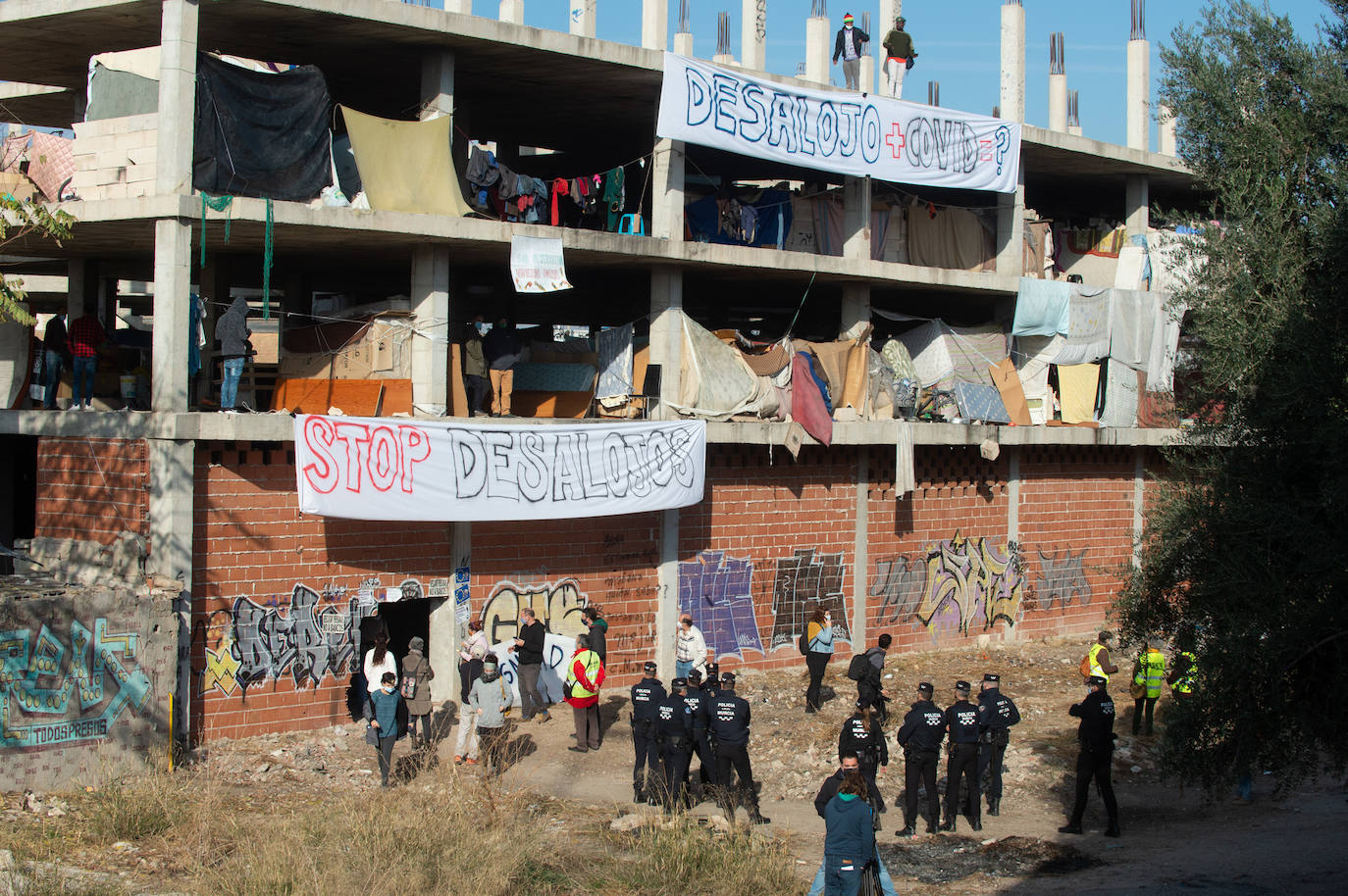 Fotos: Protestas por el desalojo de un edificio ocupado en el barrio murciano de San Pío