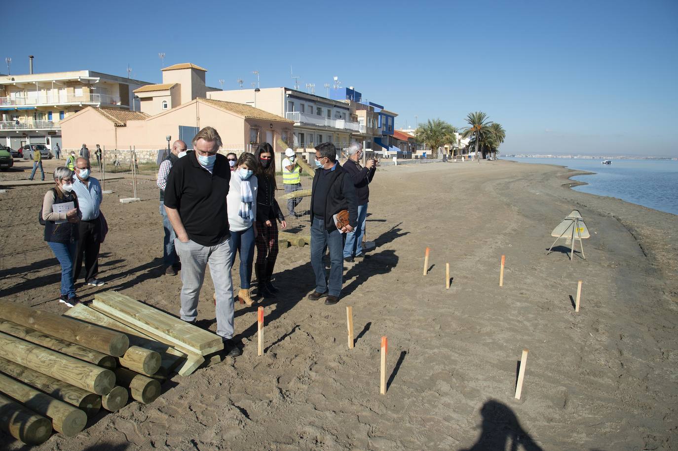 Fotos: Comienzan las obras para instalar un balneario en la playa de Los Urrutias